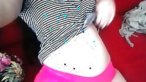 This splendid dark haired jerking