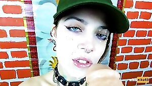 Sonya Blade rails a ginormous beef whistle and Gets a intense money-shot on Her Face