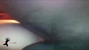 Esposa cornudo criada por toro grueso