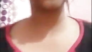 My name is Aliya, Video chat with me