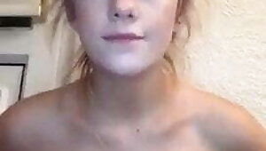 Who is this British girl on Periscope?