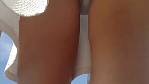 Hot teen upskirted, white thong