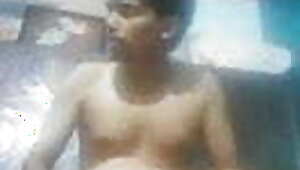 Bade dudhwaali bhabhi ko kutiya banaakr thhokaa