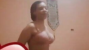 Egyptian girl with a big ass dances