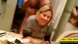 Sexy Amateur Mature Milf Having A Real Anal Orgams With Her