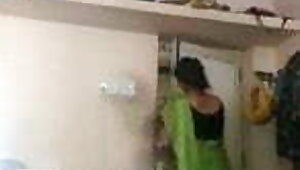 Hot hindu bhabi change dress