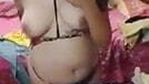 Hot Egyptian Teen Dirty Talking