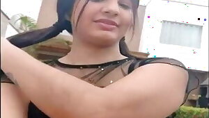 Veneca nudista en los balnearios exclusivos de Lima.