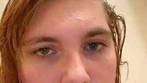 Chubby girl showers on periscope