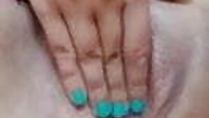 Maria play her pussy for me