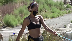 Candid Bouncy Titties at the Park