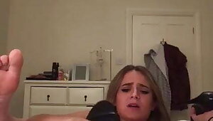 German-Turkish slut loves her heels