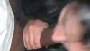 white girl spitroasted by BBC in her back seat