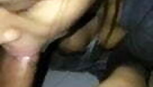 Selesai ke desa, ayuh ke ranjang