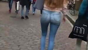Candid Jeans Ass