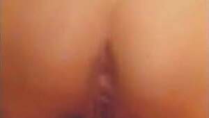 Svensk tjej suger kuk