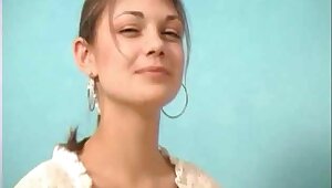 Skinny Russian teen Liza masturbates nicely