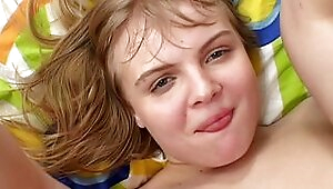 blonde wird von ihrem lover zu hart gefickt