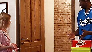 Big Black Friday Delivery