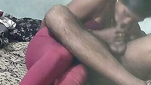 Sexy village bhabhi ki jucy chut