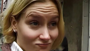 junge blondine auf der strasse aufgerissen und ficken eingeladen