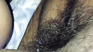 Un mananero con mi prima a escondidas de mi tia cuando se va al supermercado