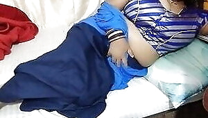 Desi sexy aunty girl excitement fun romance with here x boyfriend.