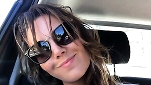 Close up teen wet pussy orgasm