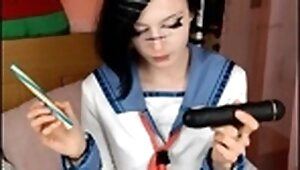 Hot amateur webcam teen masturbates for their fans